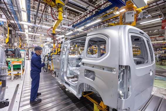 Vigo ensambla tanto turismos como pequeñas furgonetas